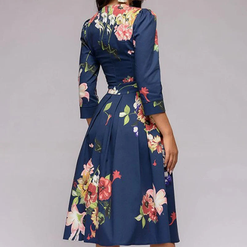 Amelia - Floral A-Line Midi Dress with 3/4 Sleeves and Pockets